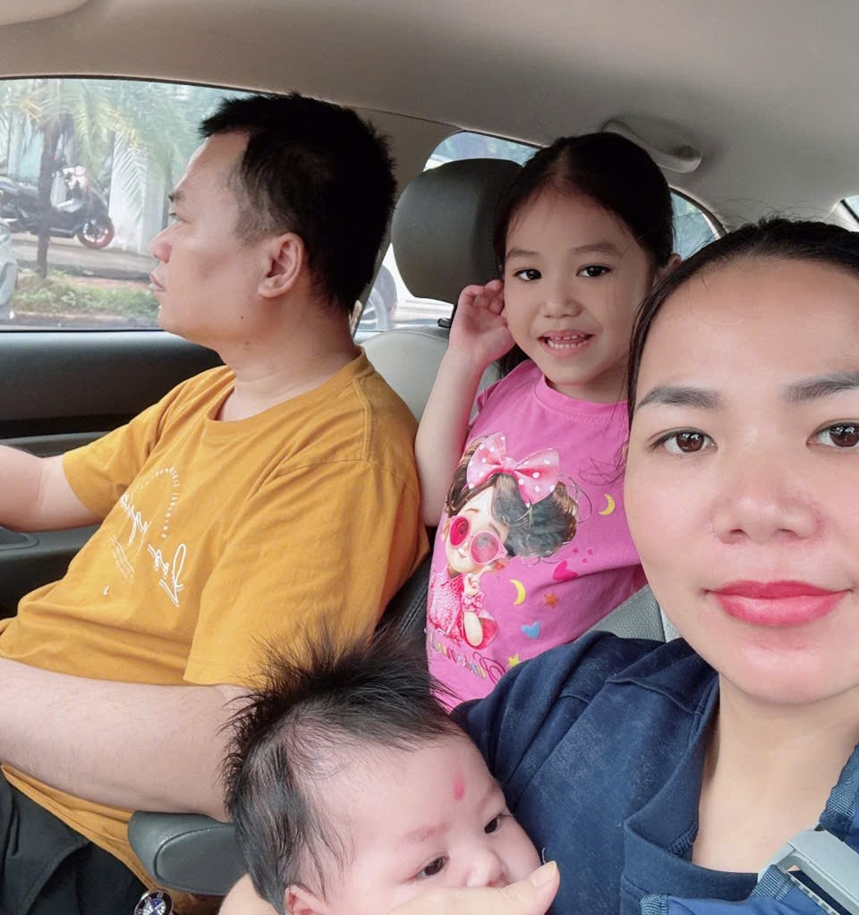 Vượt hơn 1.000km từ Lào về Bệnh viện Bạch Mai giành lại sự sống
